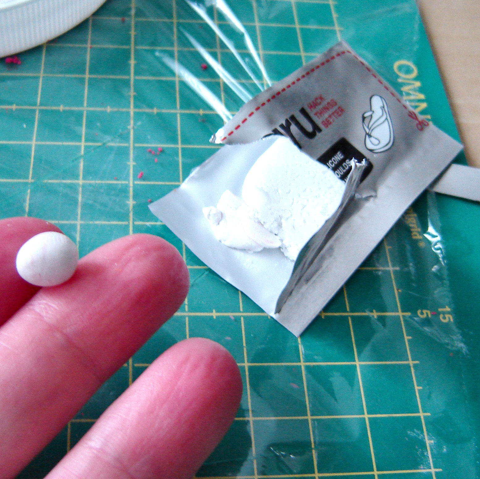openwhite.JPG