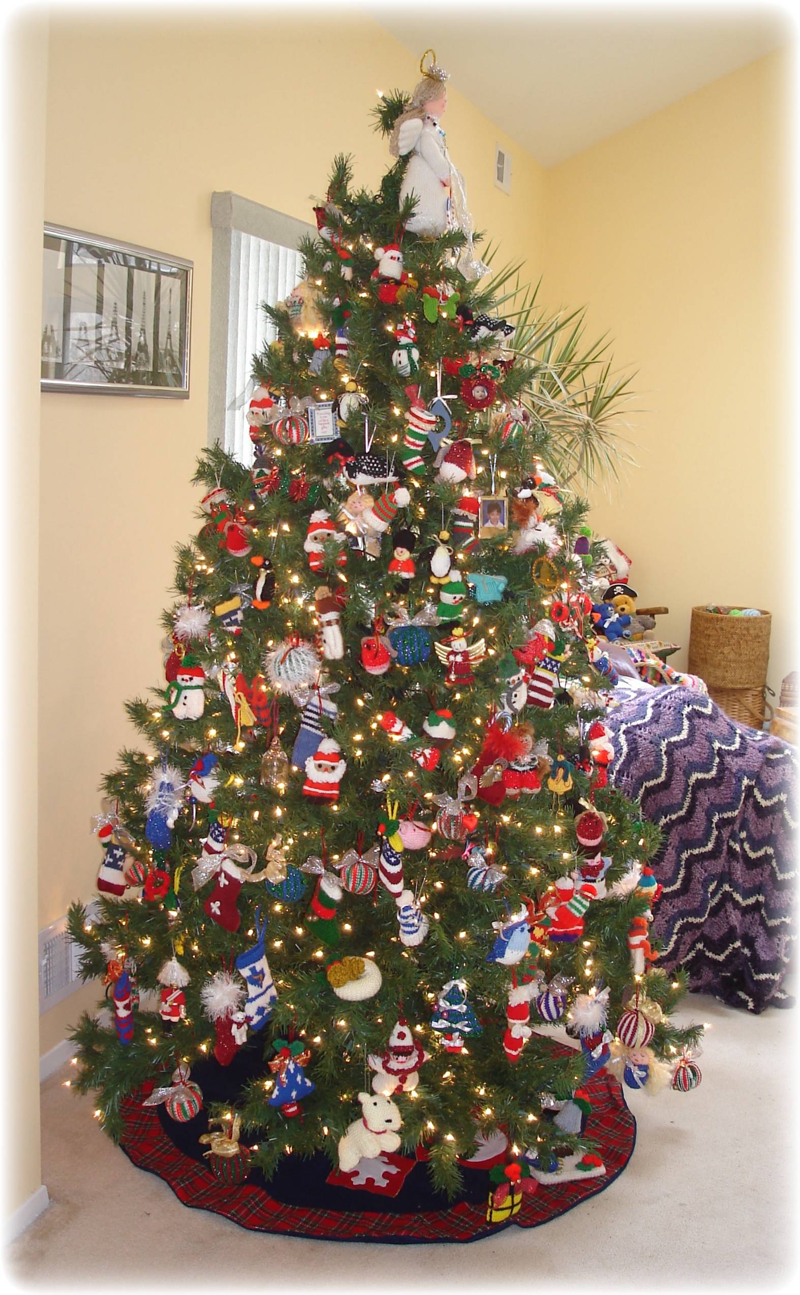 ornaments 1 001.jpg