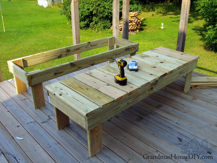 outdoor-sun-lounger-chaise-do-it-ourself.jpg