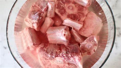 oxtails in water.jpg