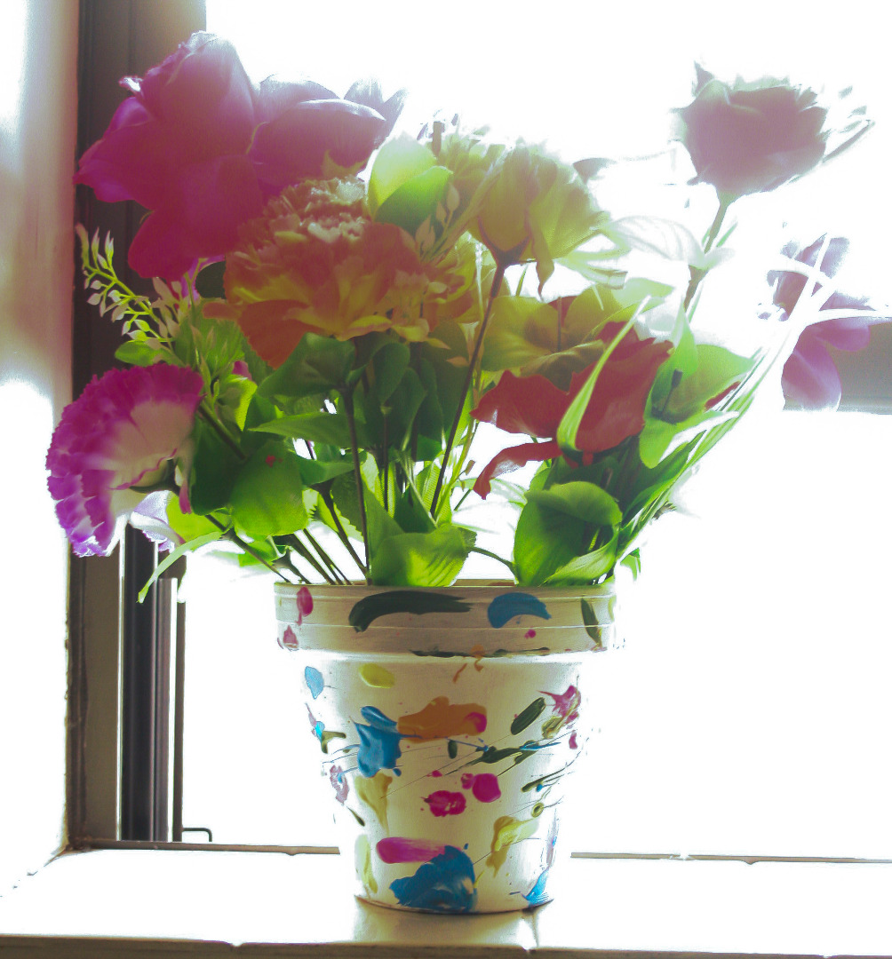 paint splatter flower pot.jpg