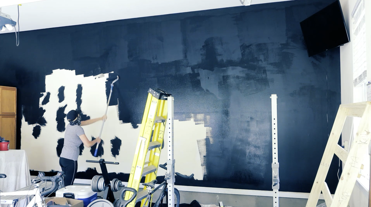 paint the home gym walls black.PNG