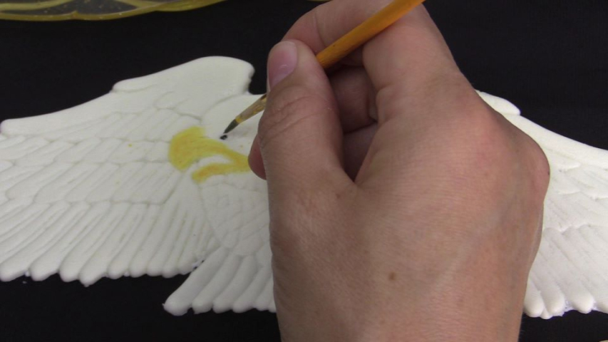 painting fondant eagle.jpg