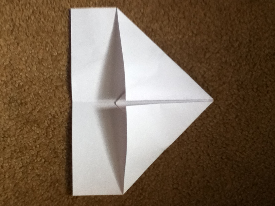 paper airplane 006.JPG