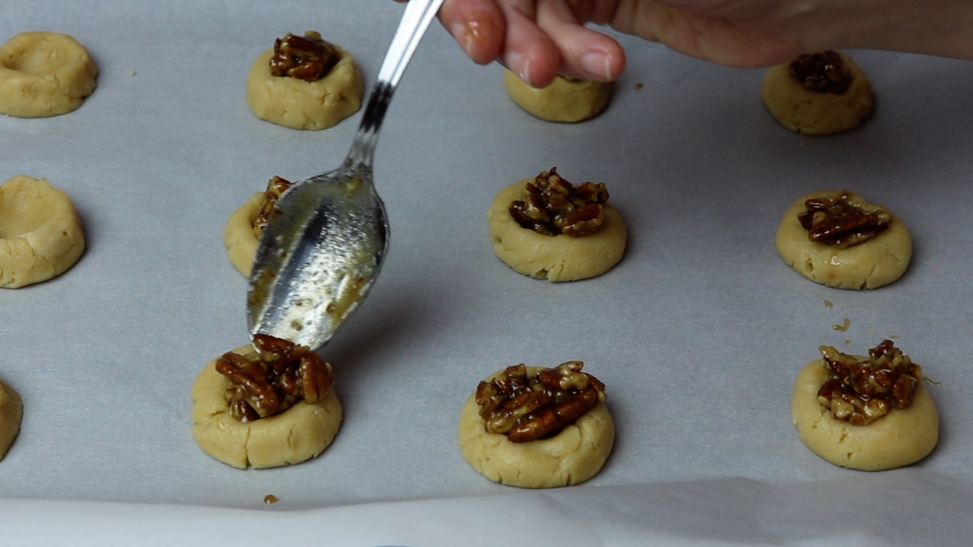 pecan pie thumbprint cookies 1011.jpg