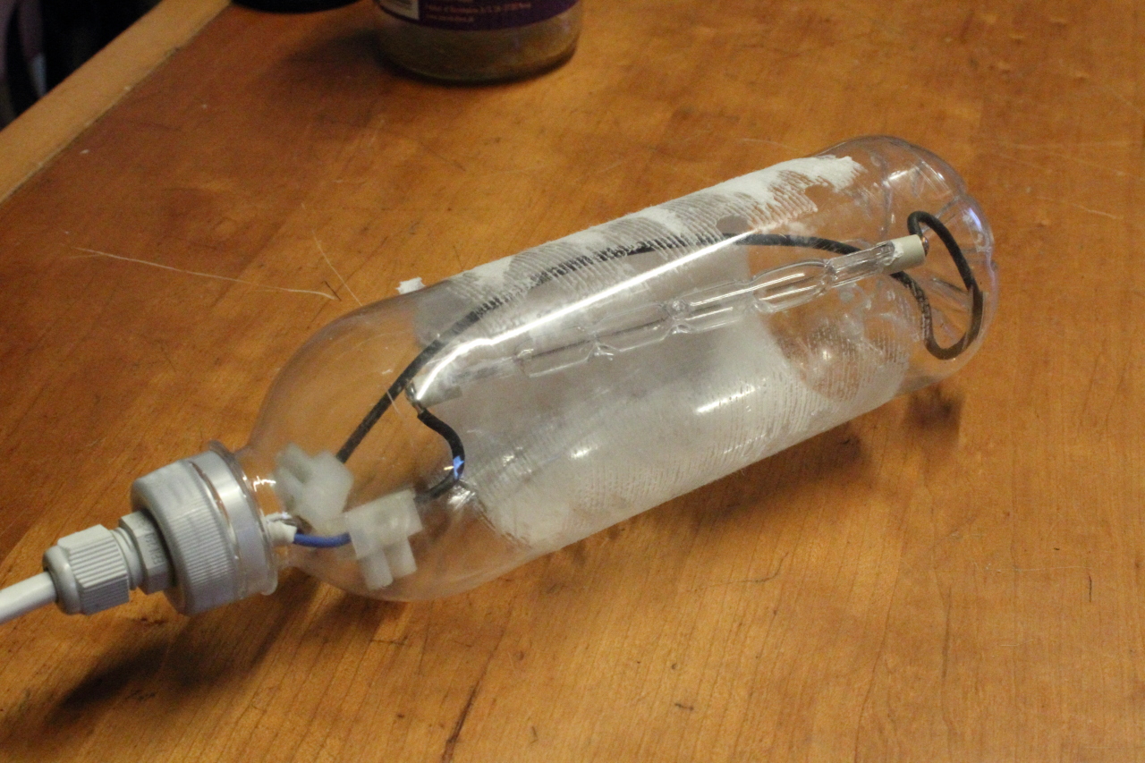 pet-bottle-light-s02.JPG