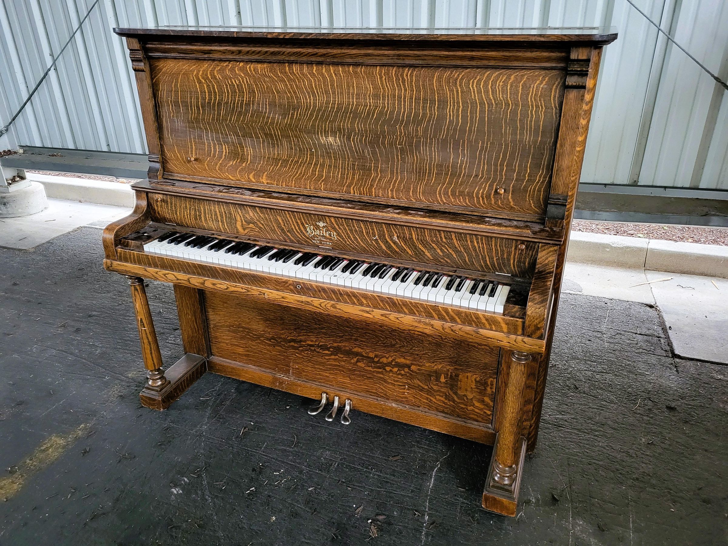 piano dresser (5)b.jpg