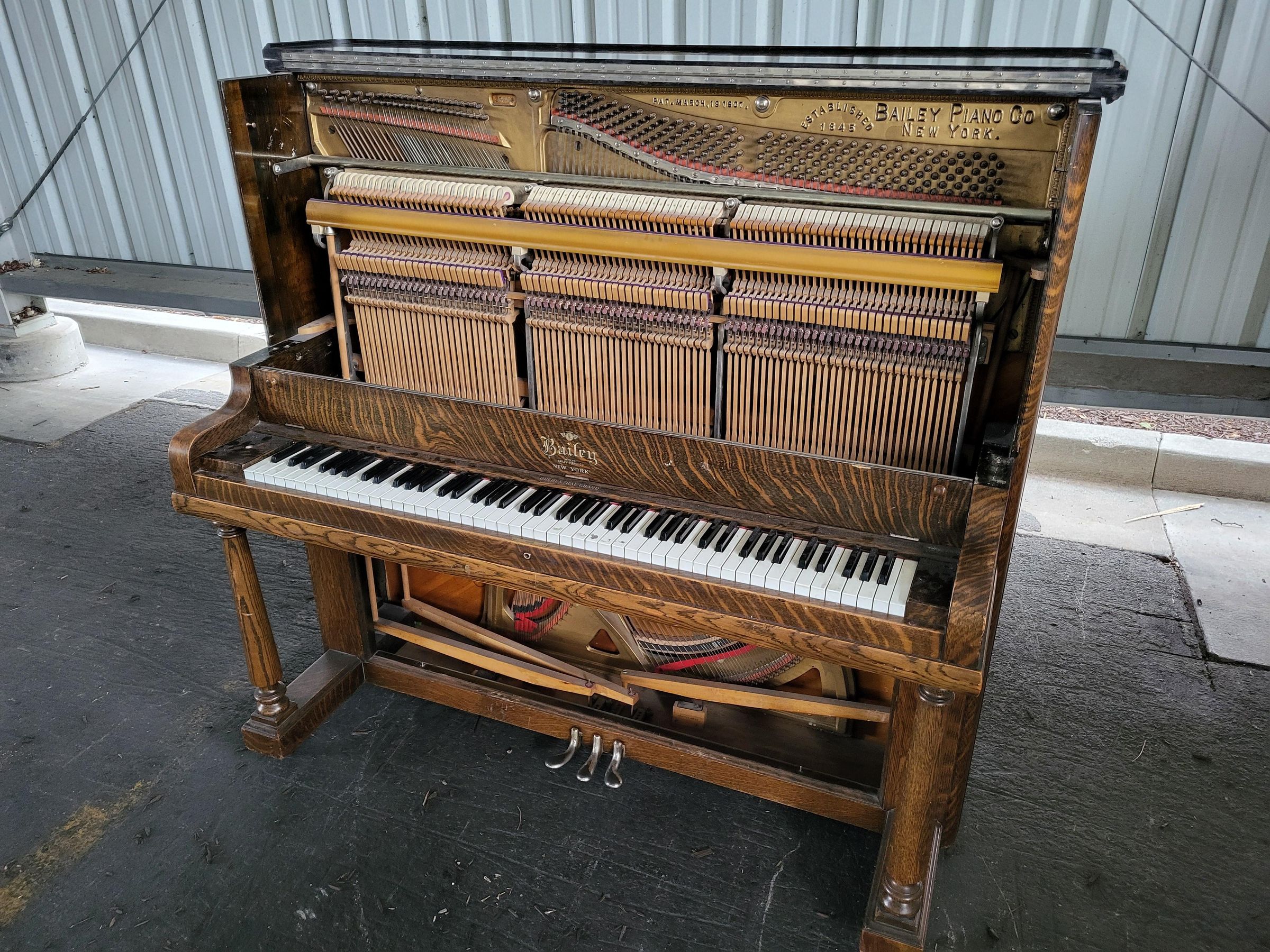 piano dresser (6).jpg