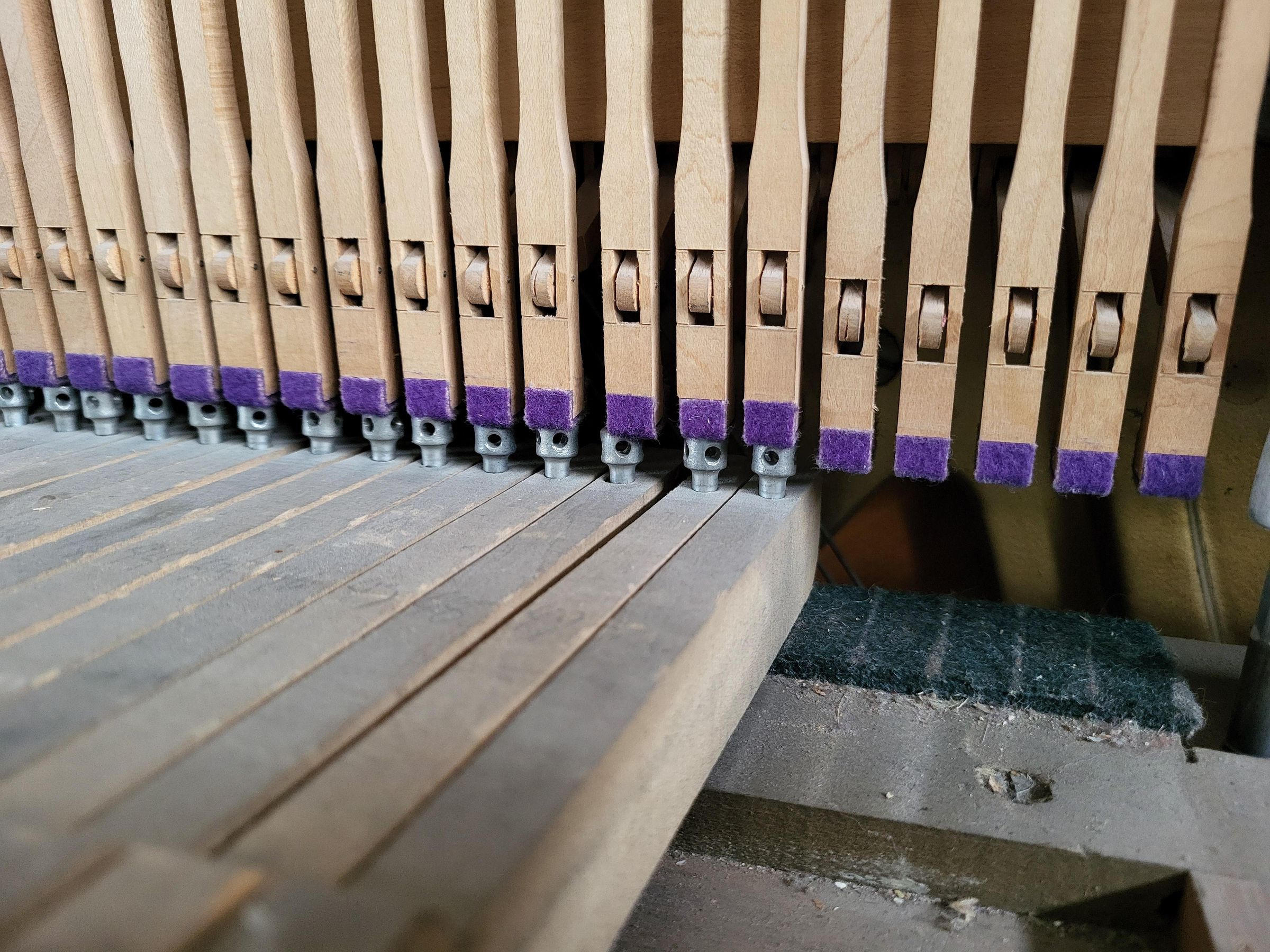 piano dresser (8).jpg