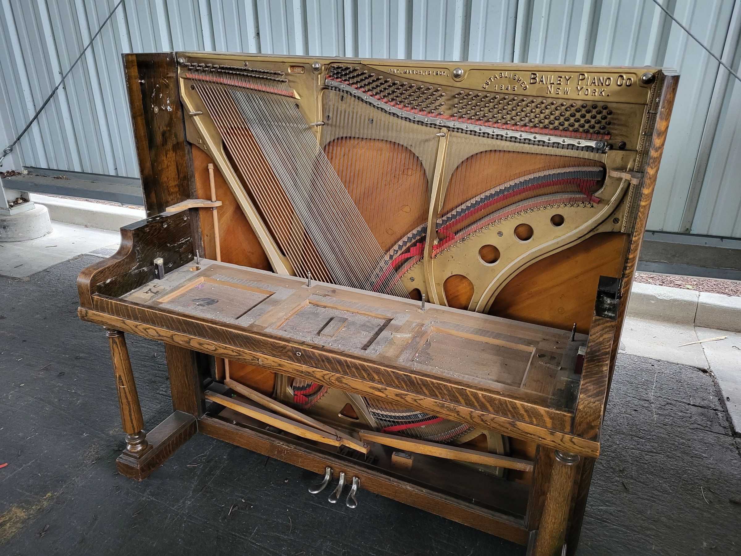 piano dresser (9).jpg