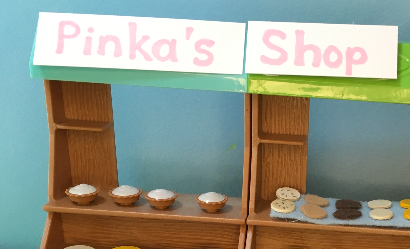 pinka_sign.png