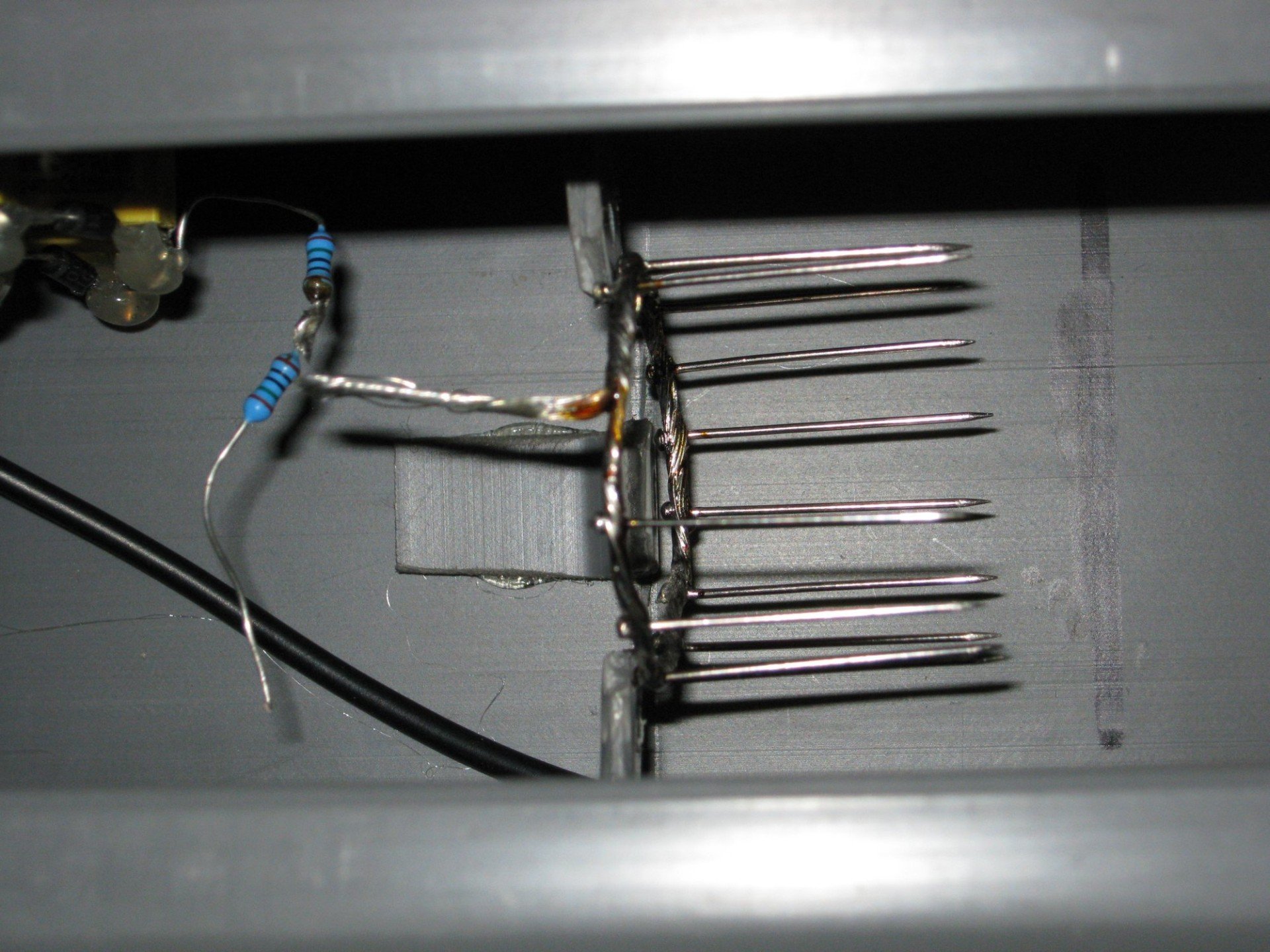 pins closeup1.JPG