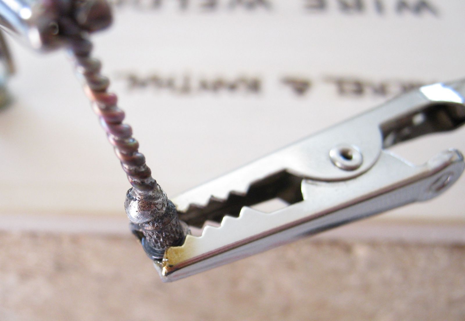 pos pin soldered.JPG