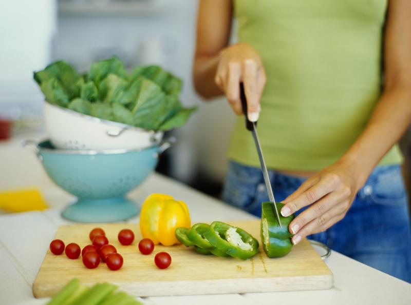 preparing_meals18960035_std.jpg