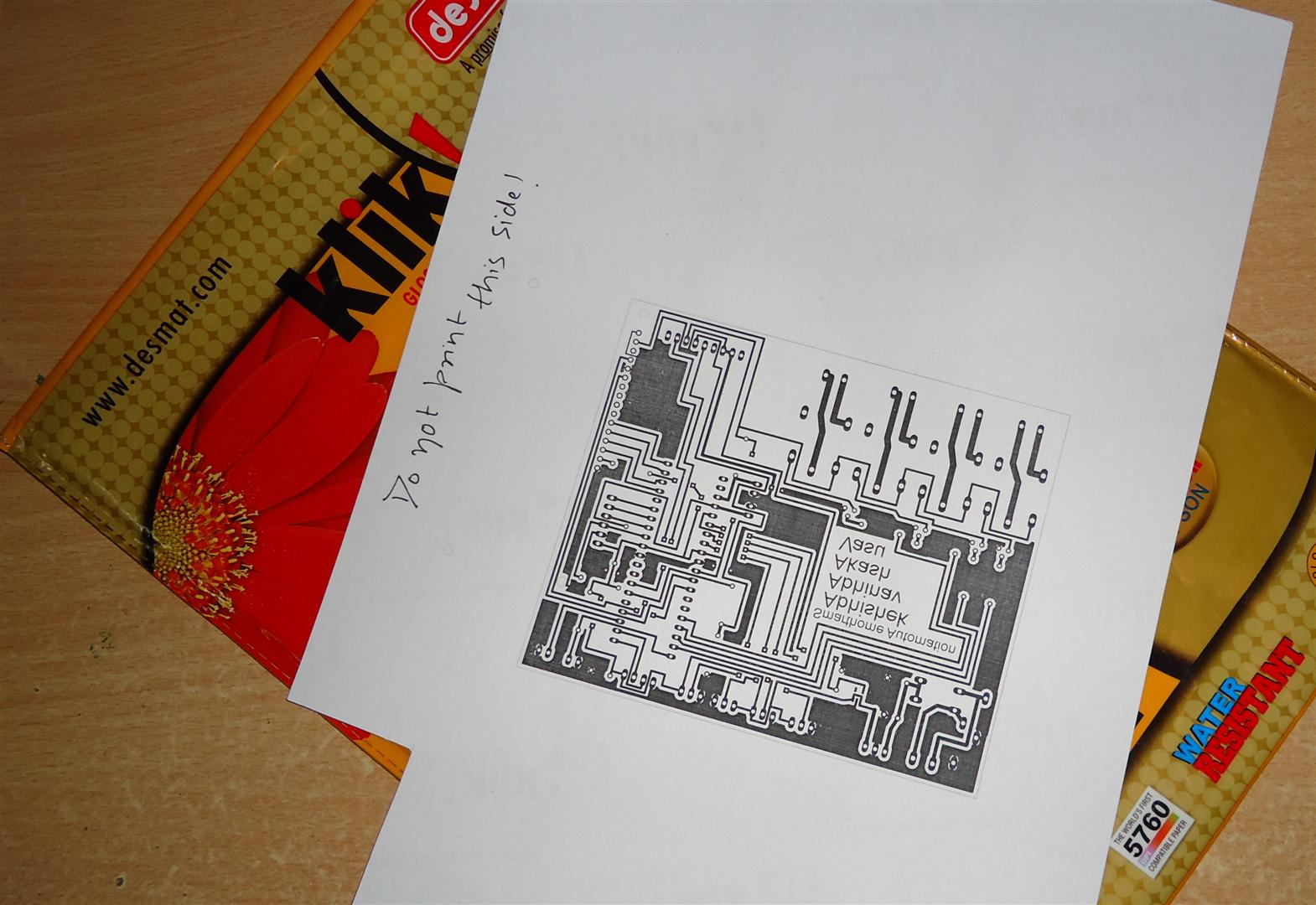 printed pcb on photo paper (Large).JPG