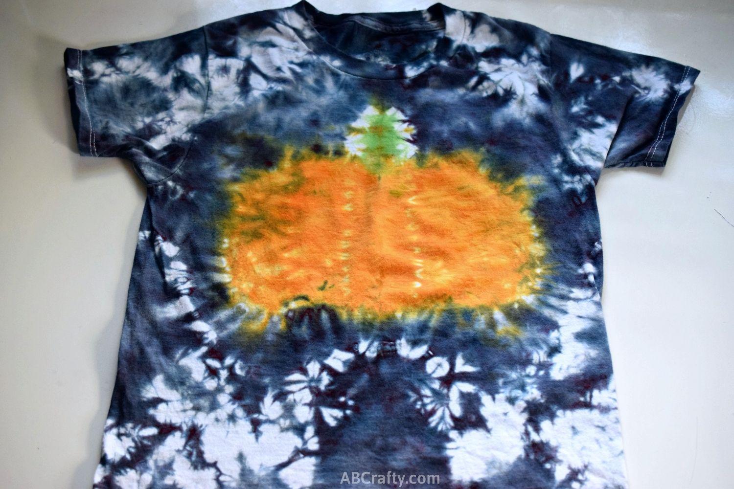 pumpkin tie dye_17.jpg