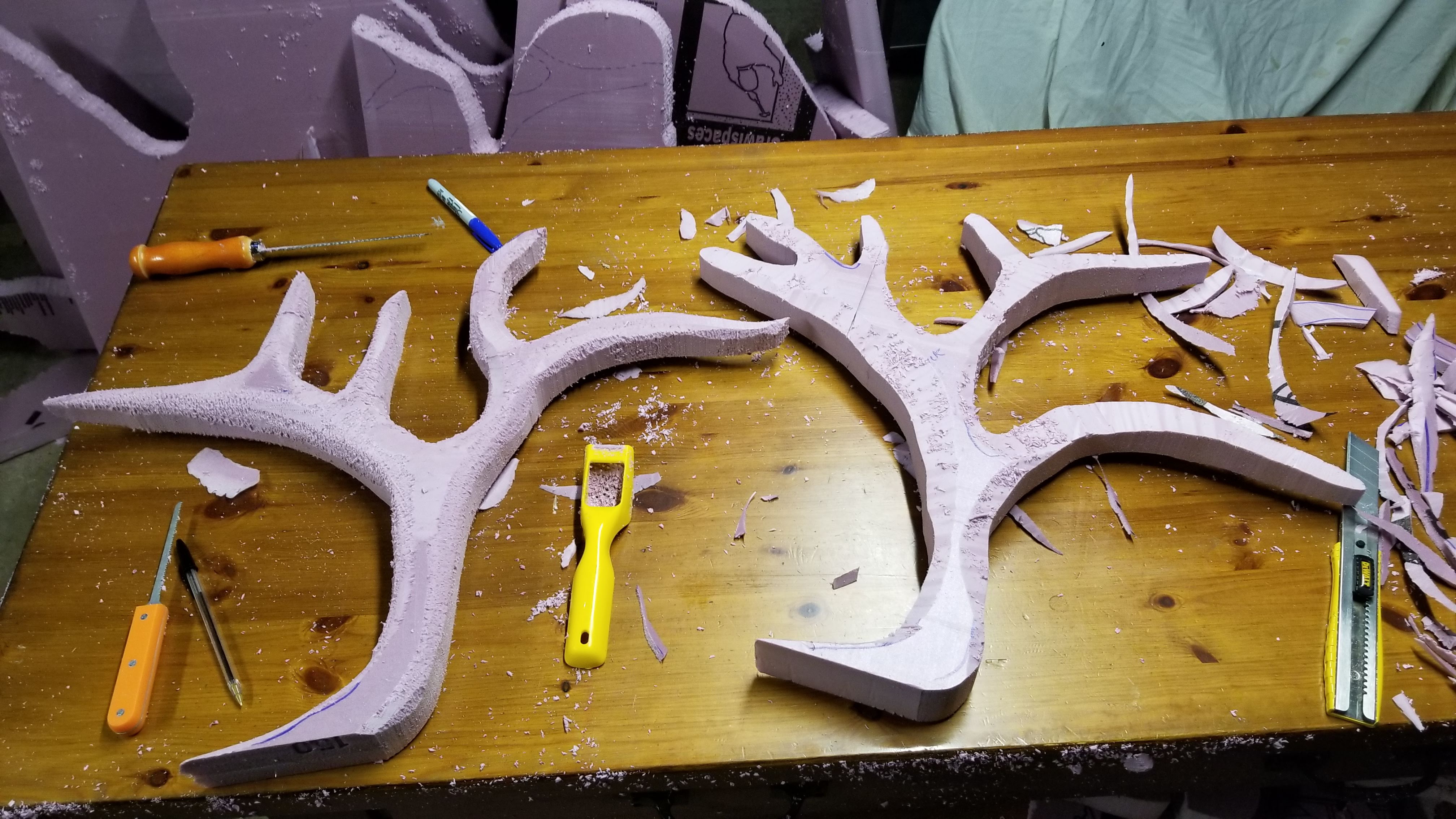 reindeer6_antlers shape.jpg