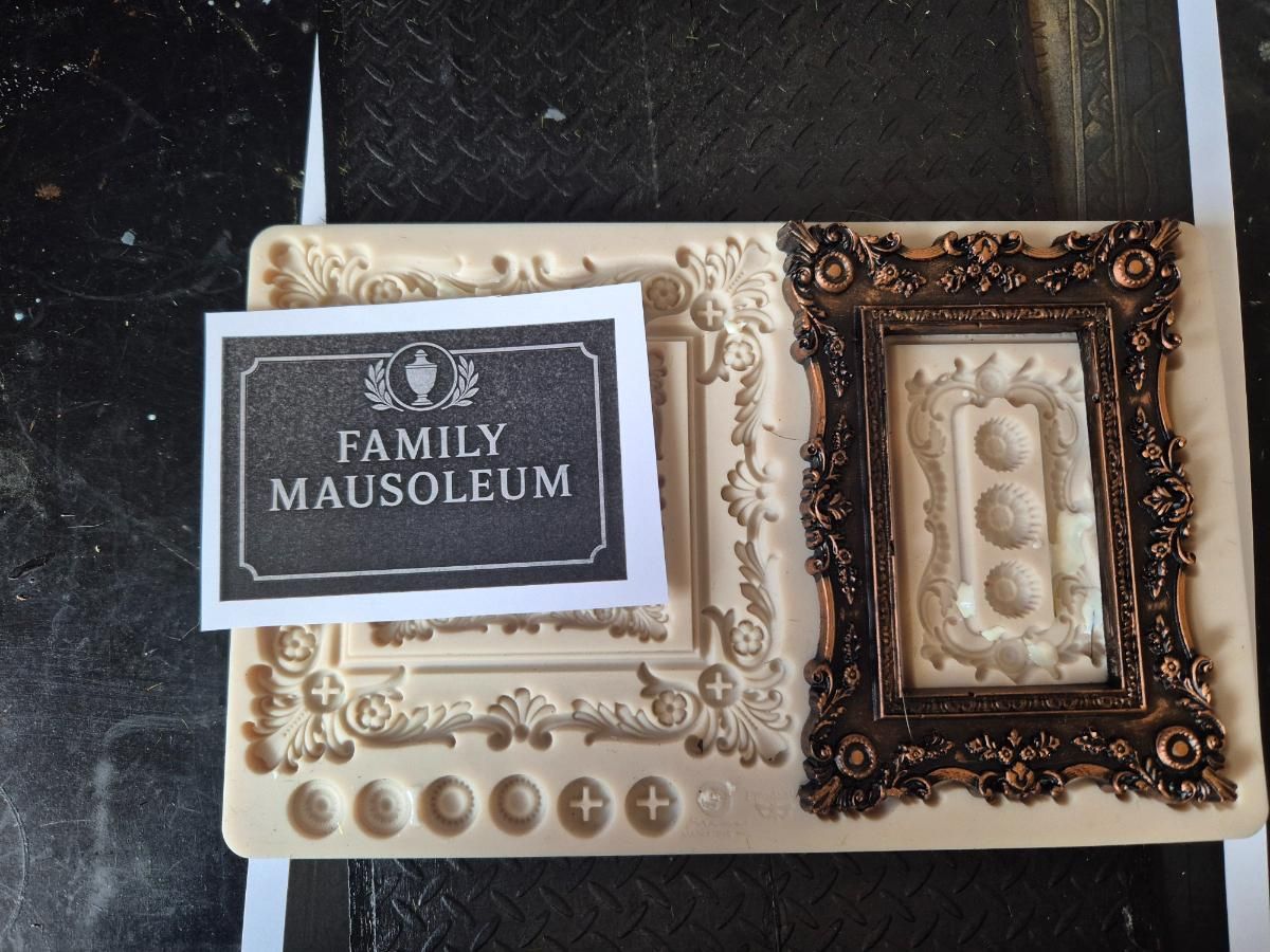 resin-framed-sign.jpg