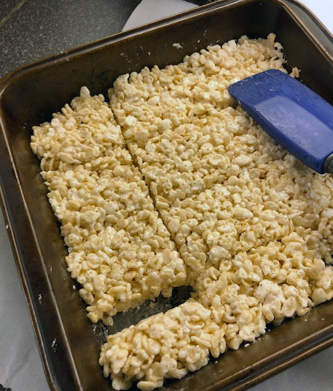 rice_krispie_treats2.jpg