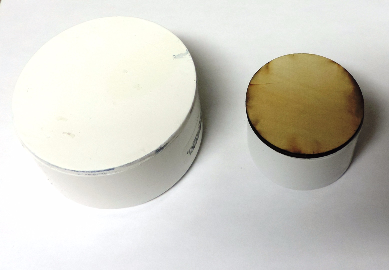 round lids unpainted and undercoat.jpg