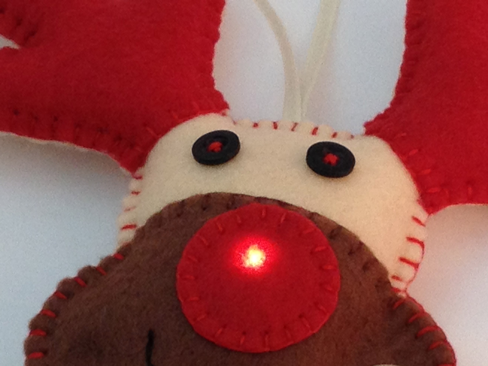 rudolph interactive light up christmas decoration 1600 03.jpg