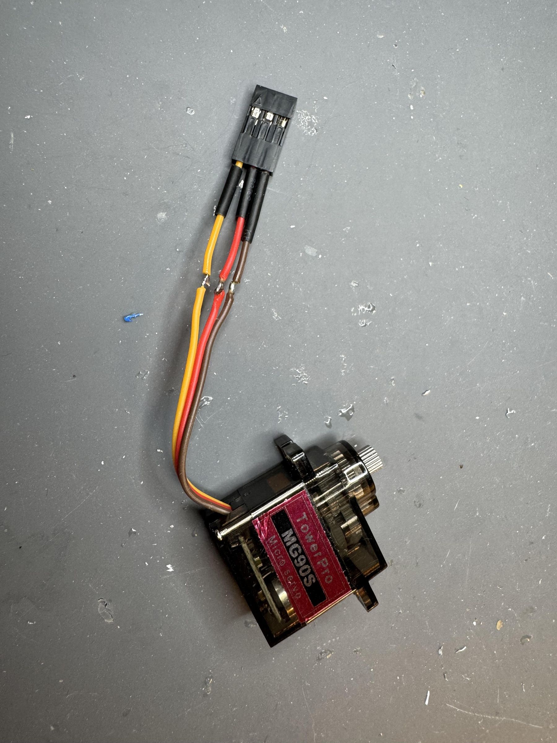servo_cable1.jpeg