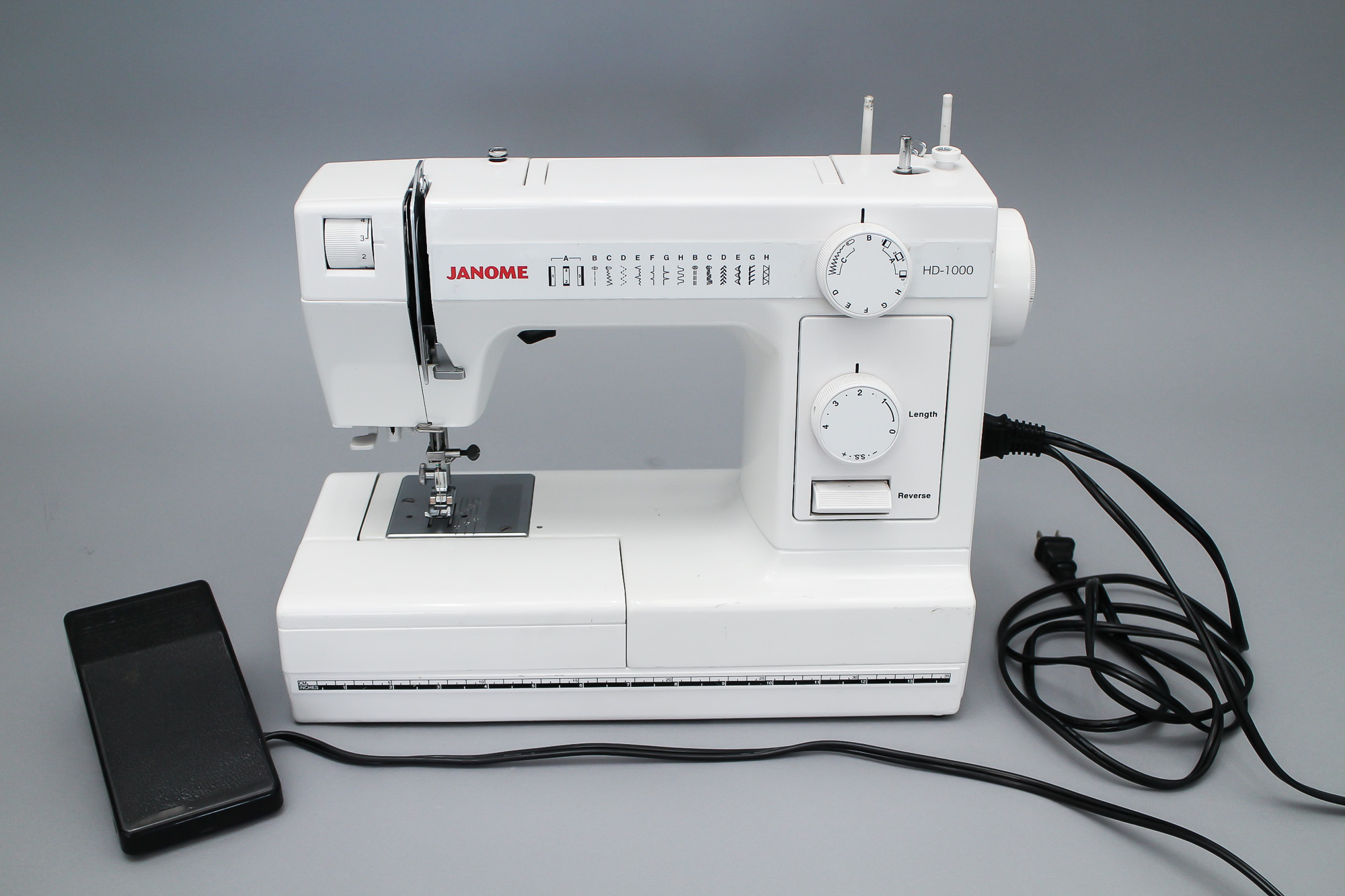 sewing machine-25.jpg