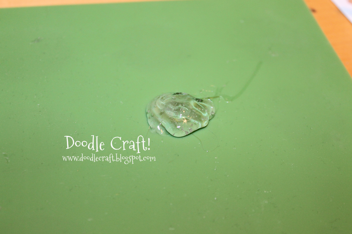 silicone pad hot glue ornament snowflake tutorial 1.jpg