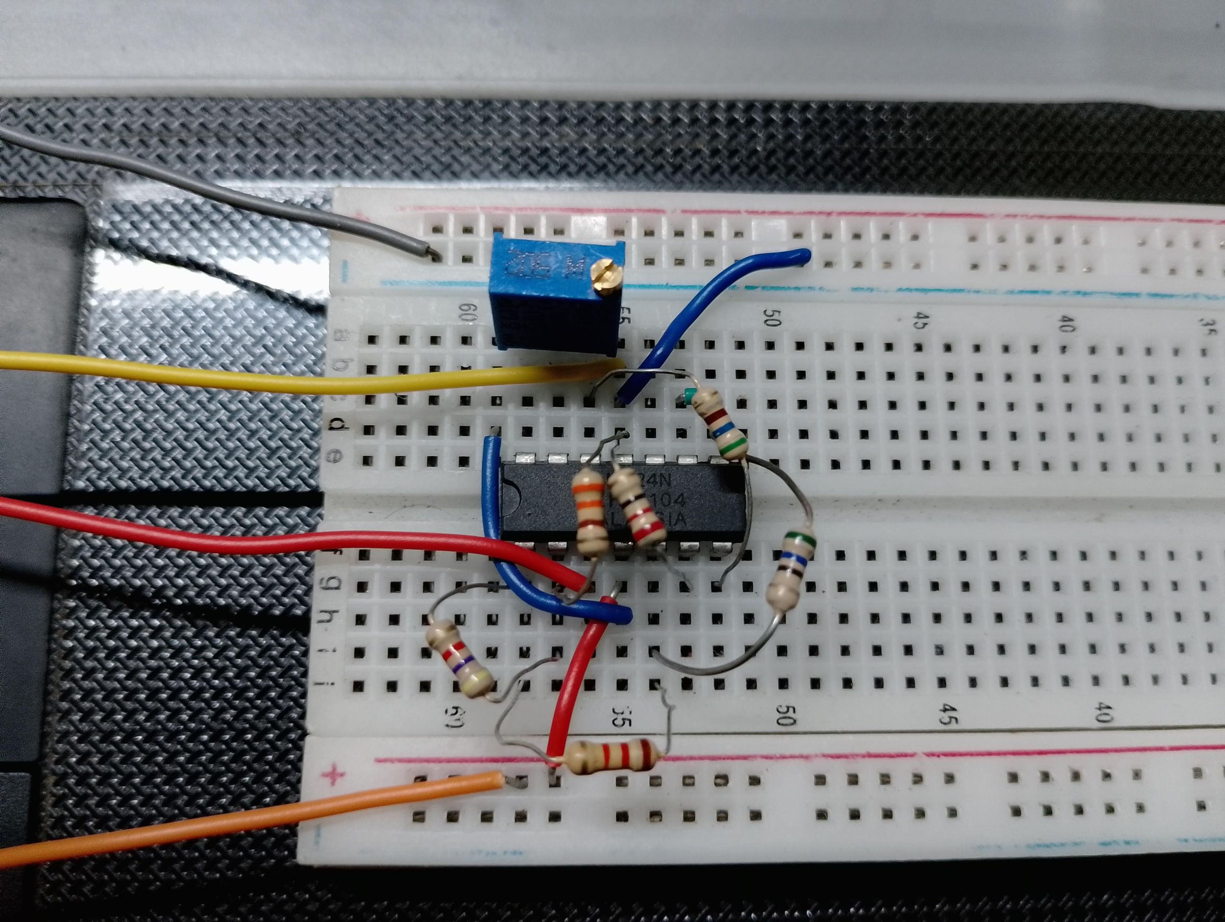 single_channel_Amplifier_Summer_Comparator.jpg