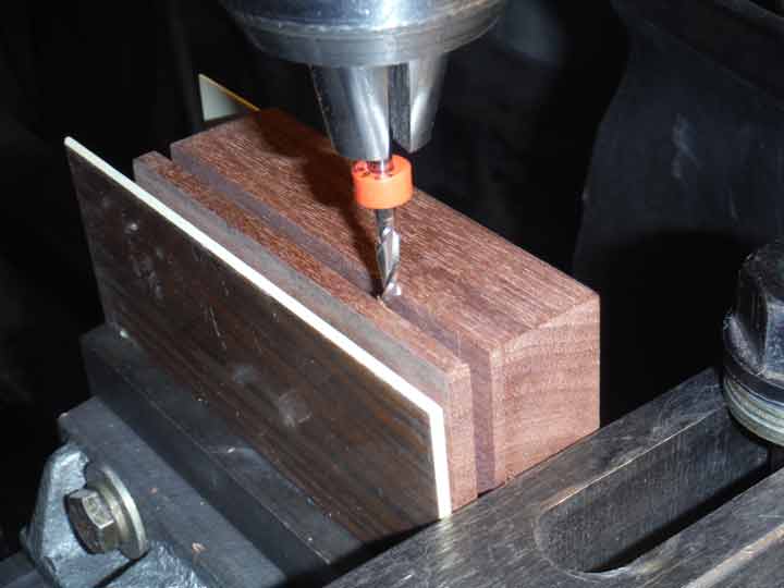 smcutting-magnet-slot.jpg