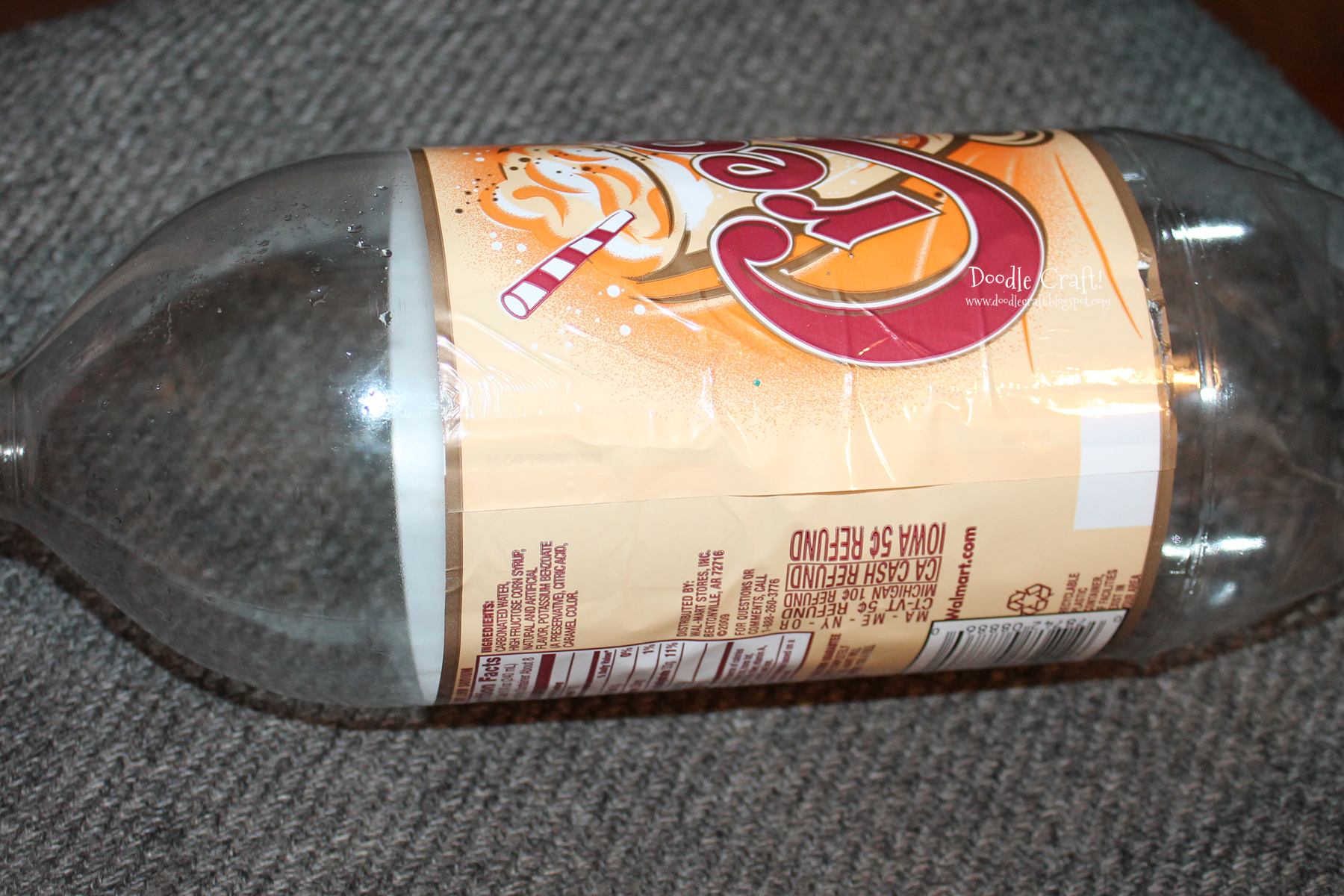 soda bottle pop can zippered pencil pouch tutorial diy.jpg