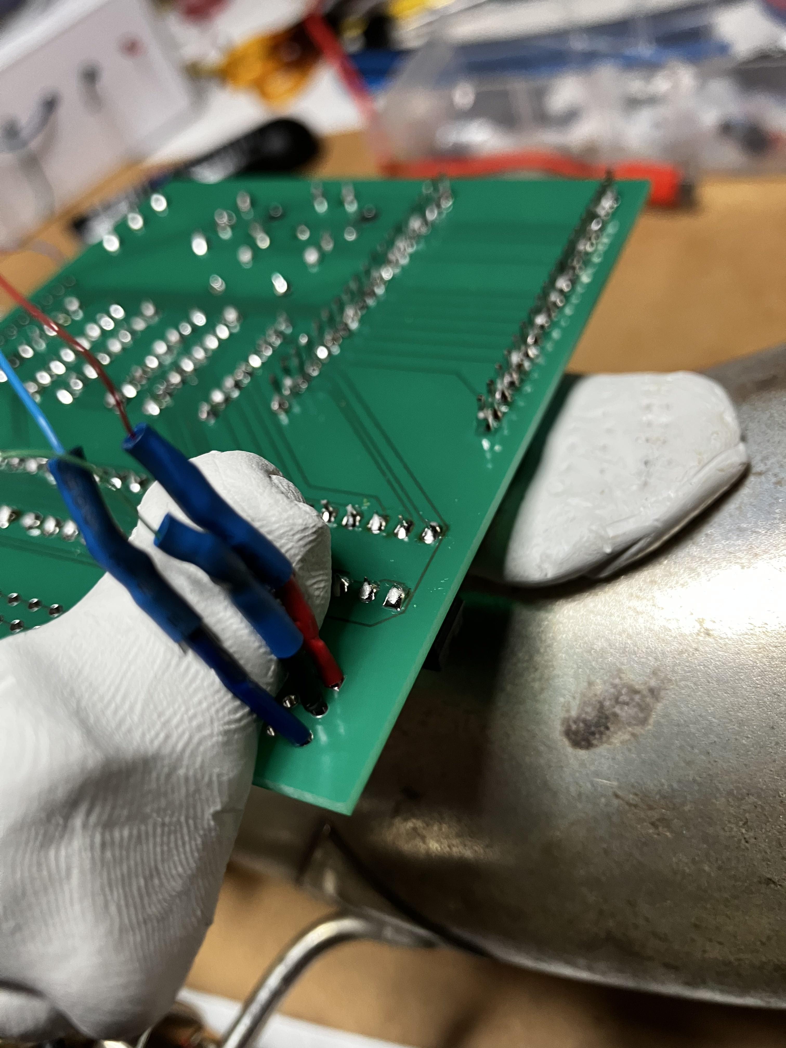 solid_core_soldering_to_the_board.jpg