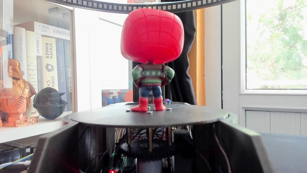 spider-man_funko_camera_2_platform_3.jpg