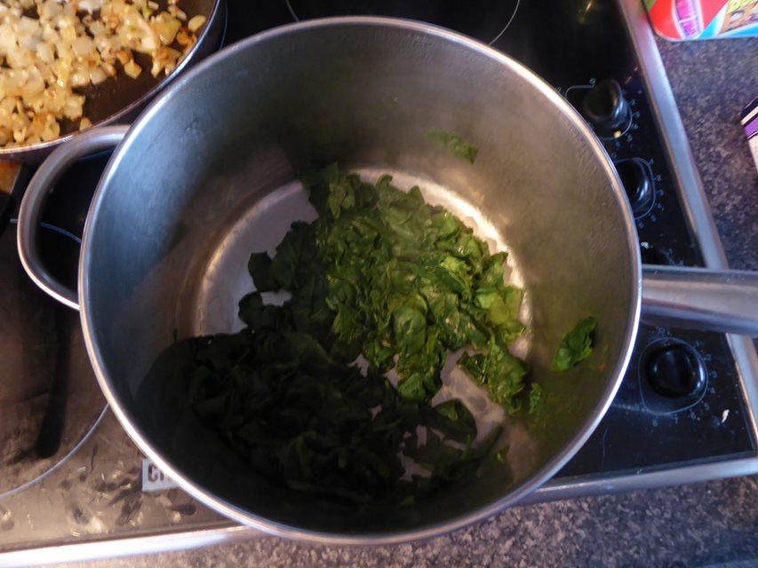 spinach wilted.JPG