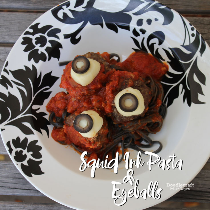 squid ink pasta and meatballs eyeballs halloween dinner linguine spooky meal (1).JPG