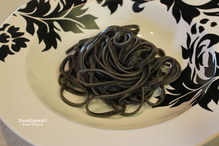 squid ink pasta and meatballs eyeballs halloween dinner linguine spooky meal (8).JPG