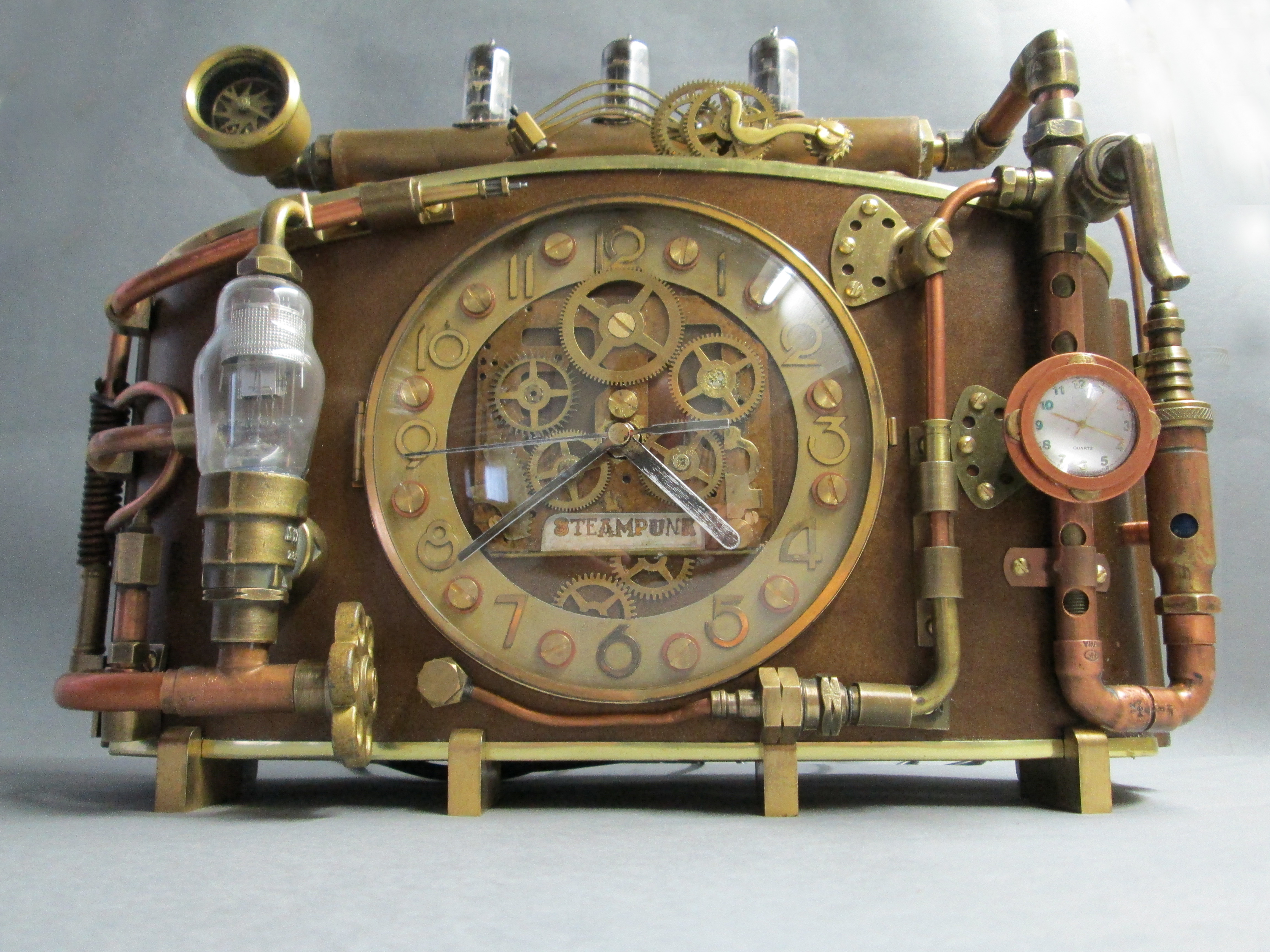 steampunk clock 4.JPG