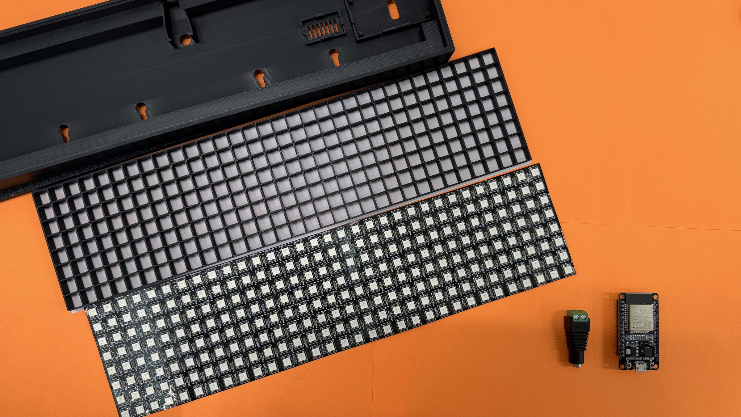 step1_15_grid_fit_test_in_case.jpg