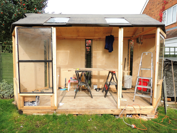 summerhouse-building_21476477743_o.jpg