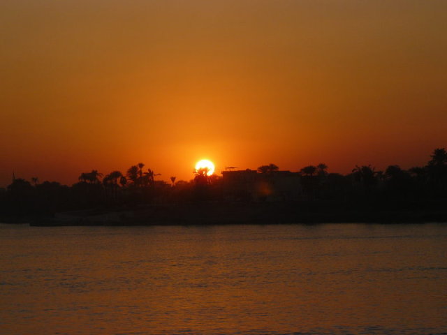 sunset1.jpg