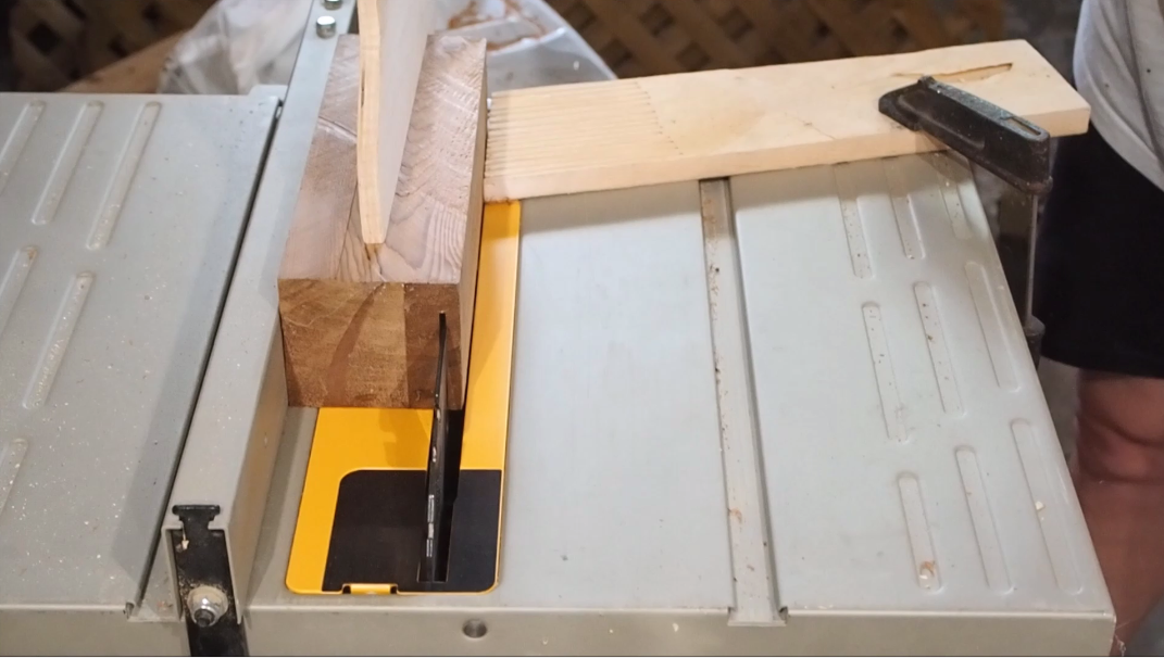table saw.PNG