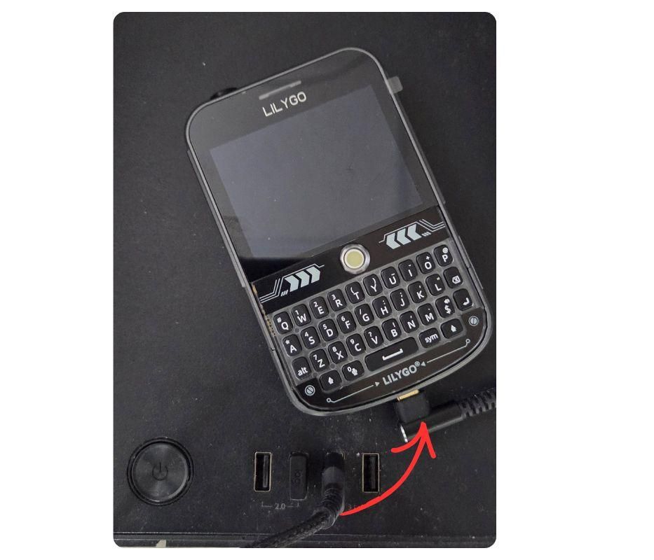 tdeck_connect_pc_usb (2).jpg