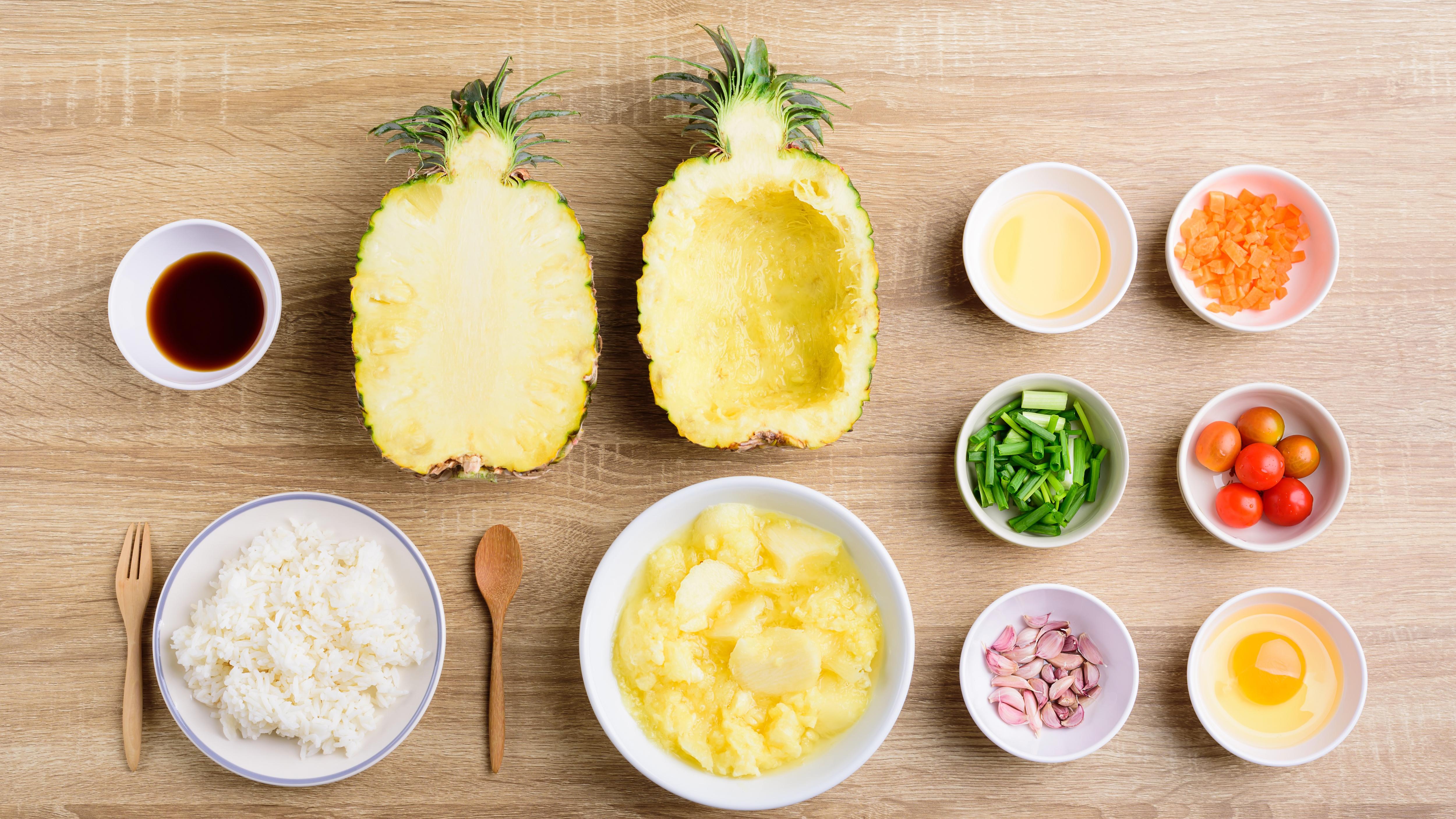 thai-pineapple-fried-rice-1.jpeg