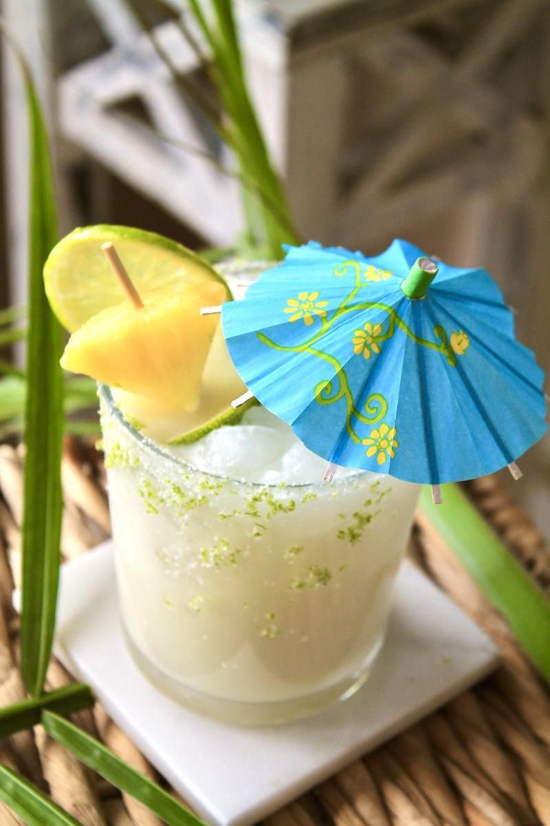 the-best-creamy-coconut-margaritas.jpeg