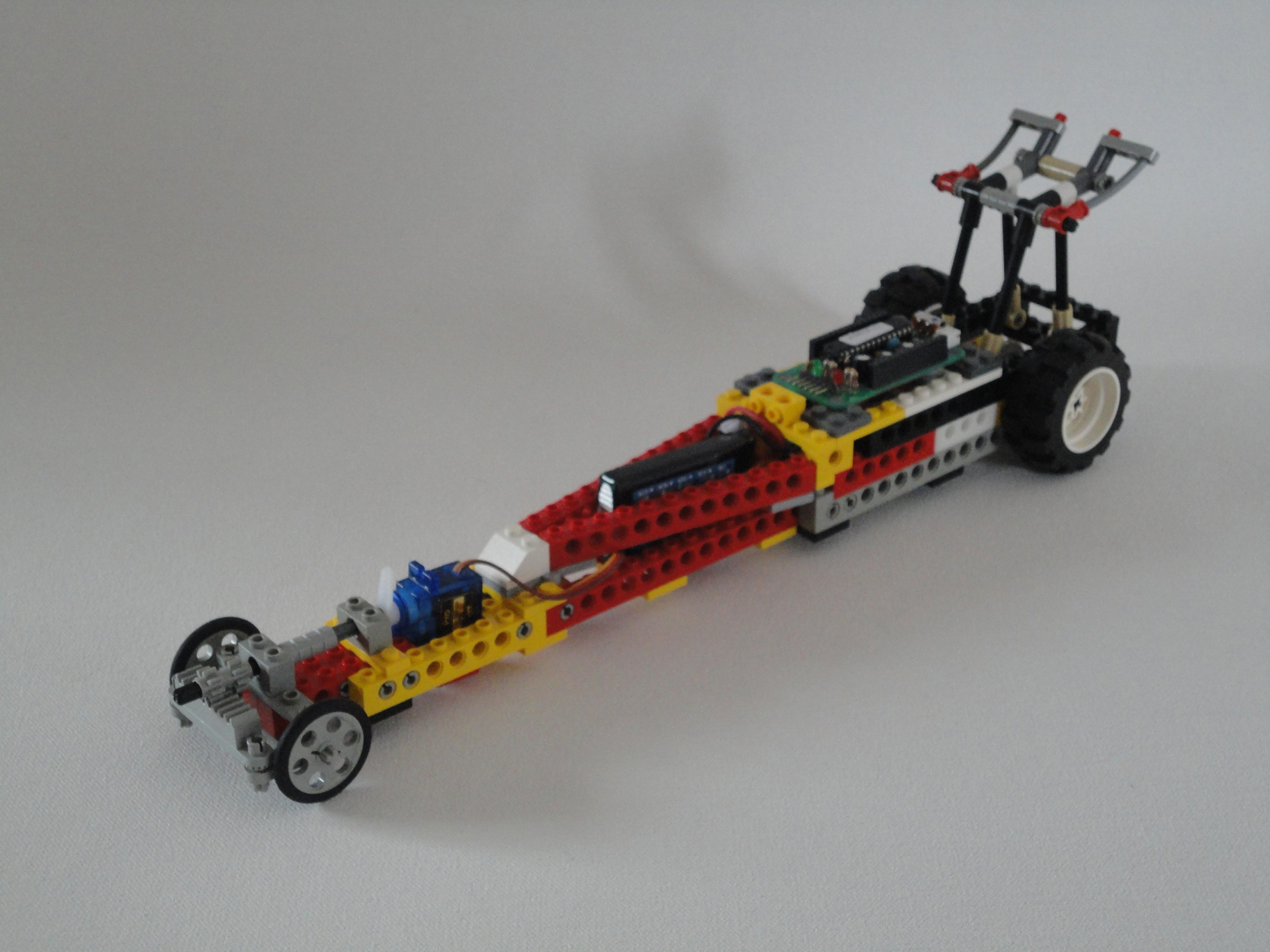 thumbsDragster011.jpg