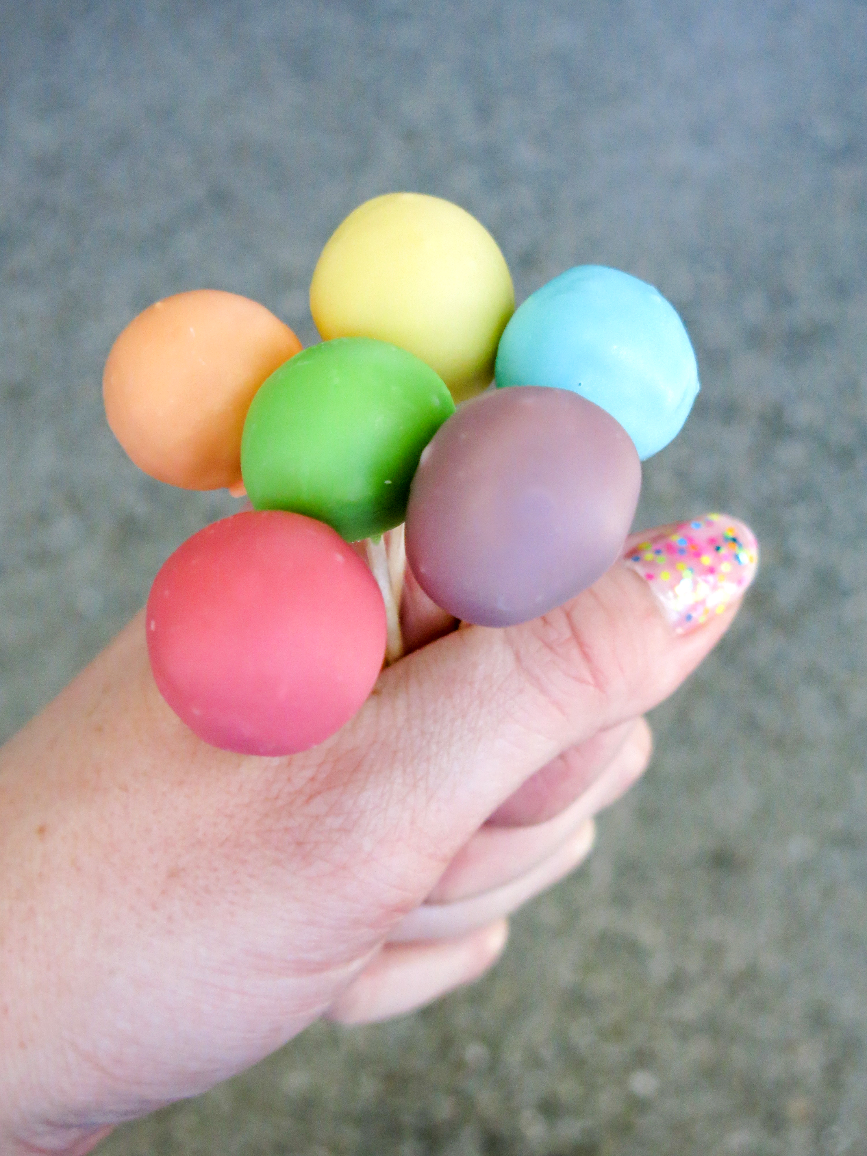 tiny cake pops-37.jpg