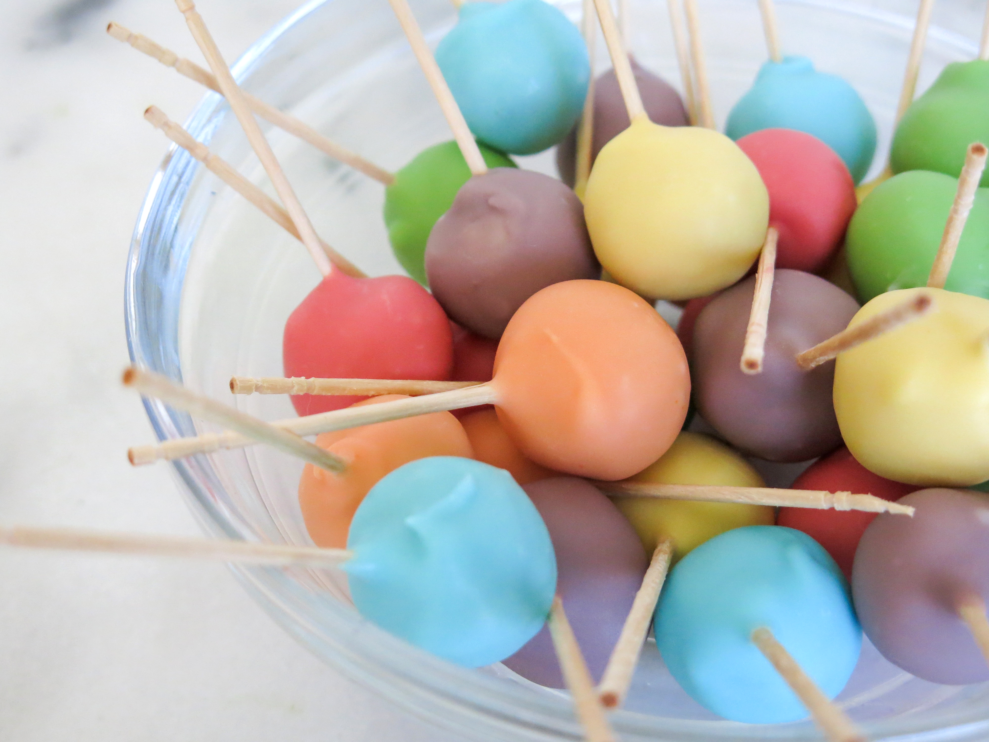 tiny cake pops-39.jpg