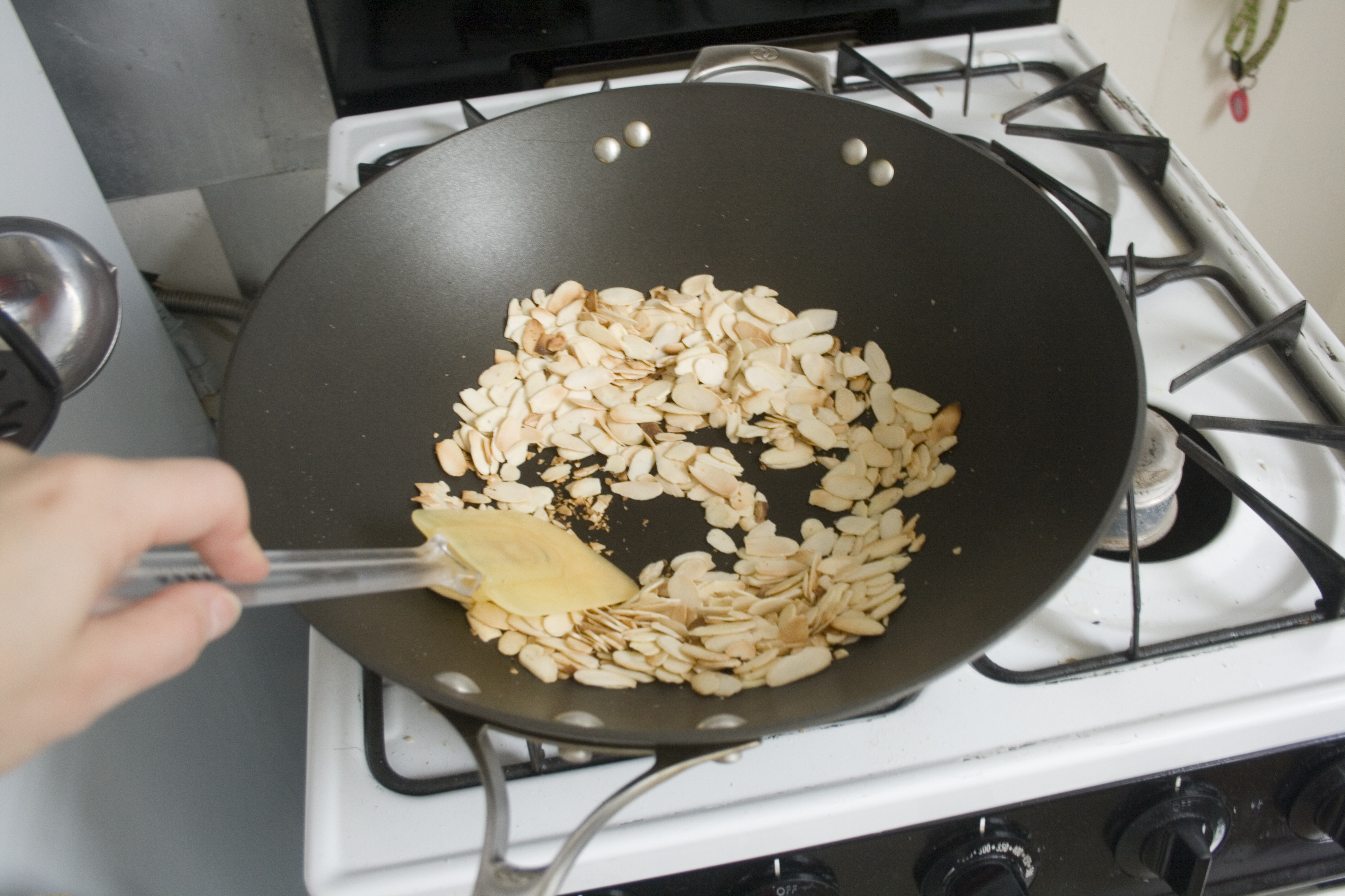toast almonds.jpg