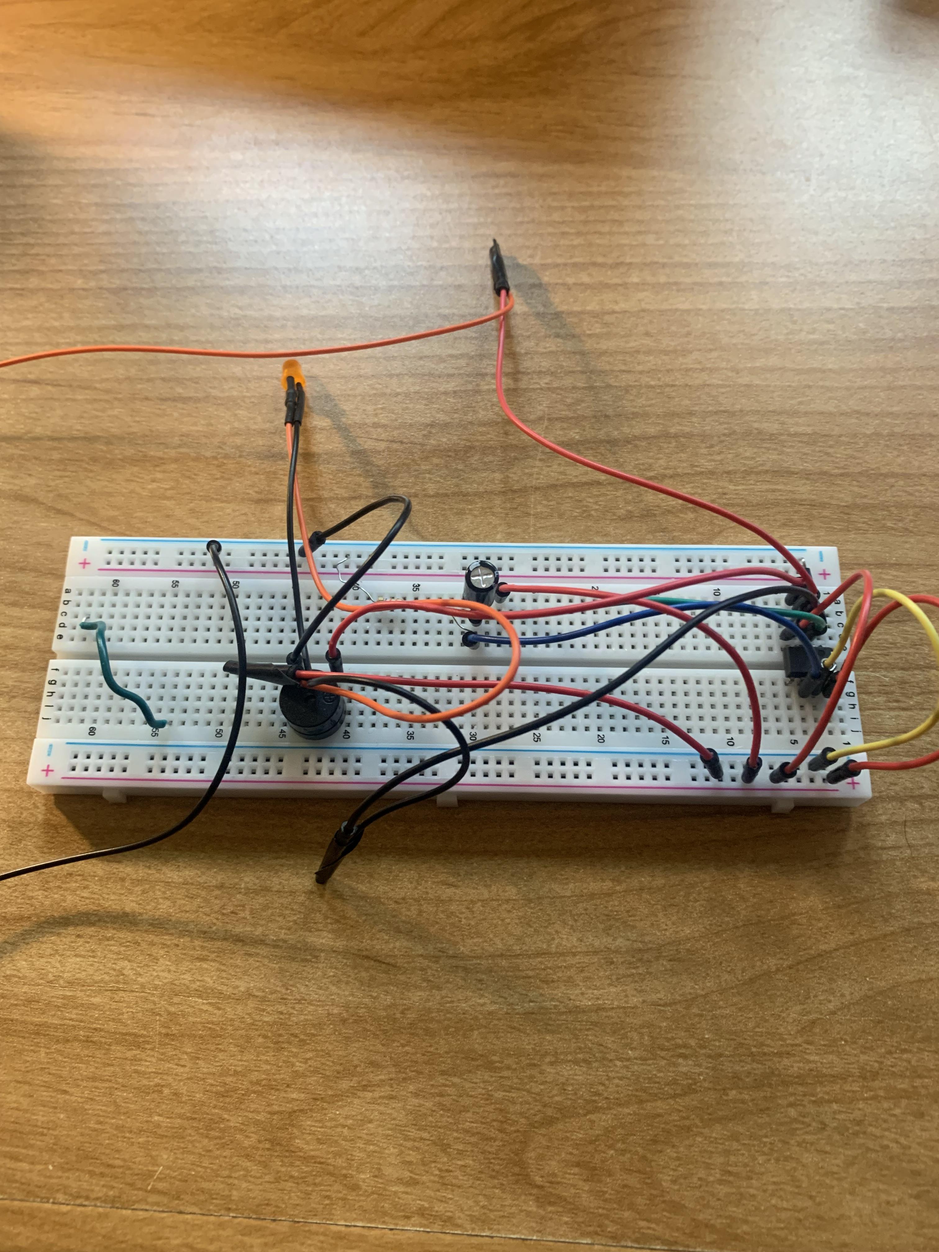 toilet alarm breadboard.jpg