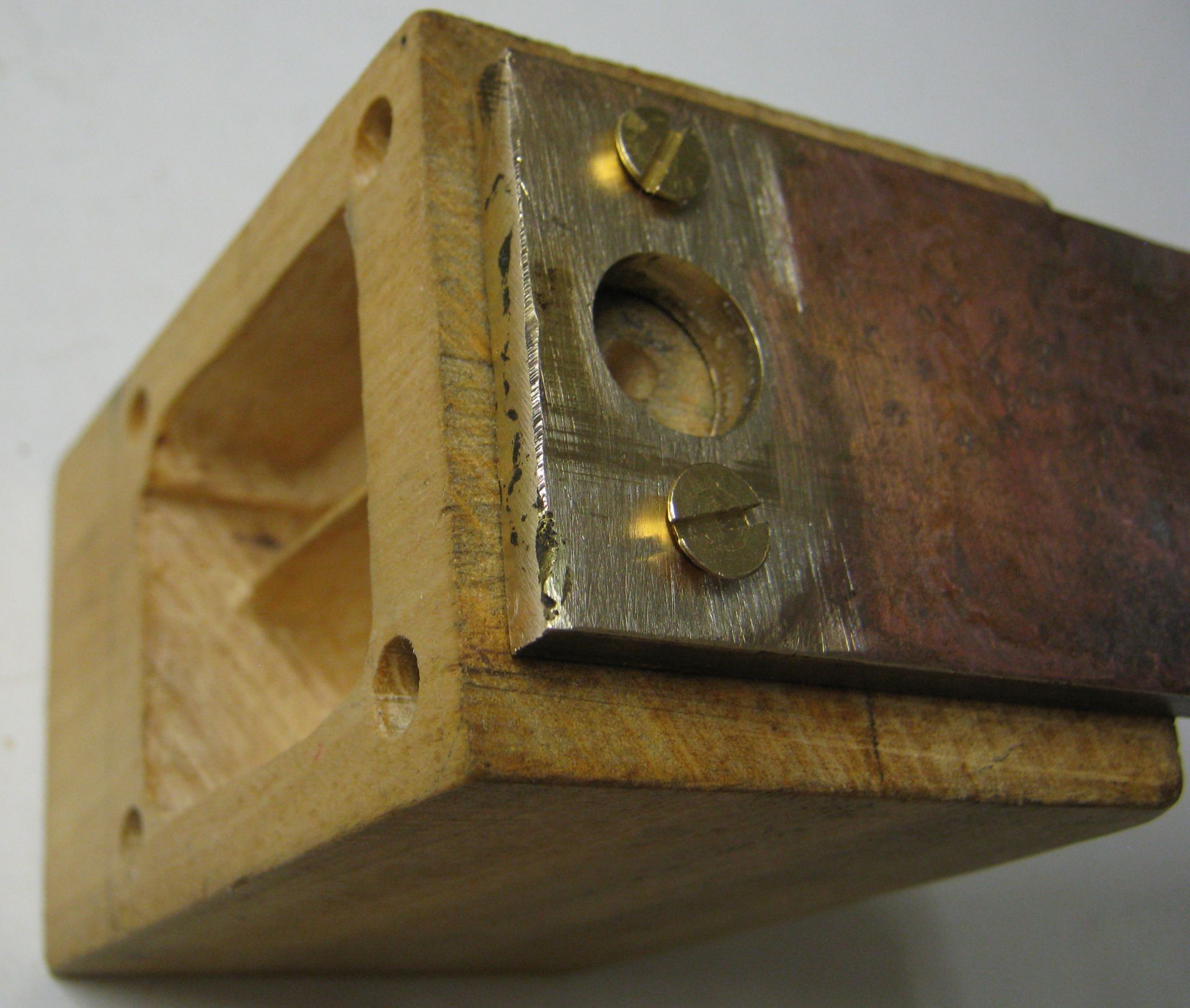 top plate box.JPG